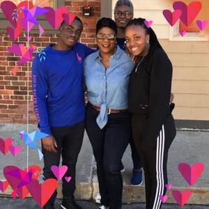 Meet your Posher, Alix sandra